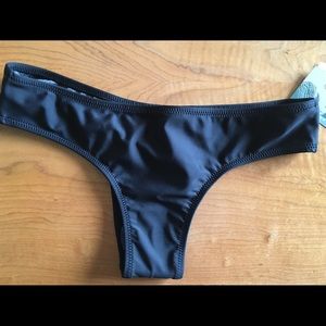 Volcom Simply Solid Cheeky Bottoms